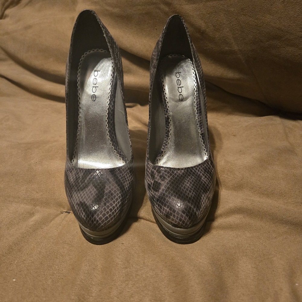 Bebe Snakeskin Pumps size 6.5